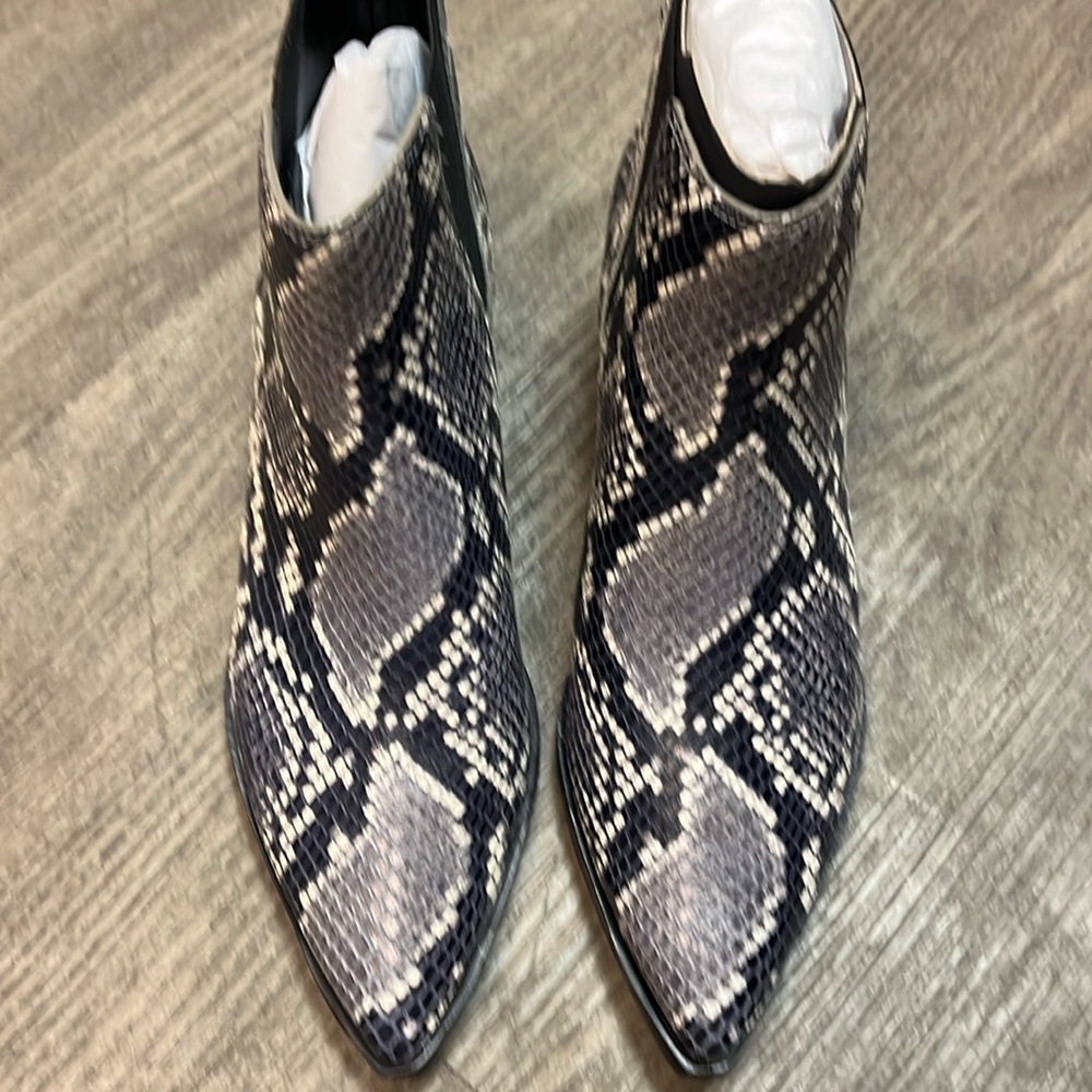 MARC FISHER BOOT